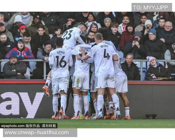 芒特双响炮火力全开助力球队逆转胜利展现无敌风采 芒特双响炮火力全开助力球队逆转胜利展现无敌风采